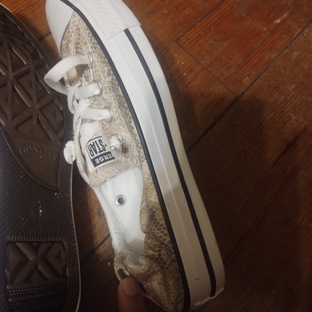 Converse - Picture 5 of 5